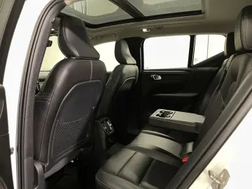 Volvo Xc-40