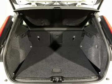 Volvo Xc-40