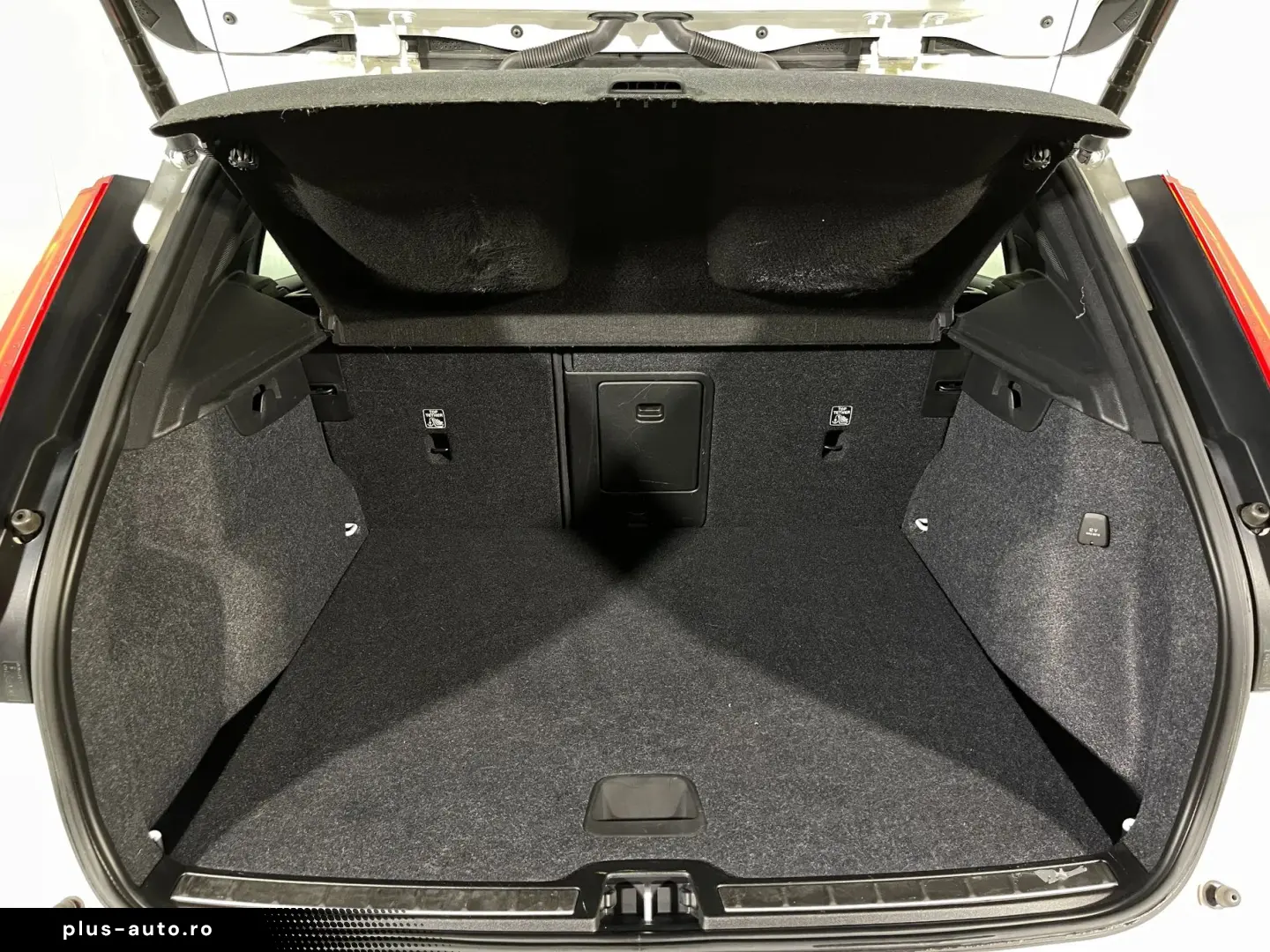 Volvo Xc-40