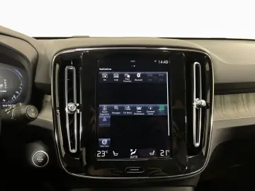 Volvo Xc-40