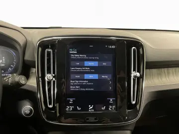 Volvo Xc-40