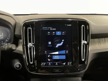 Volvo Xc-40