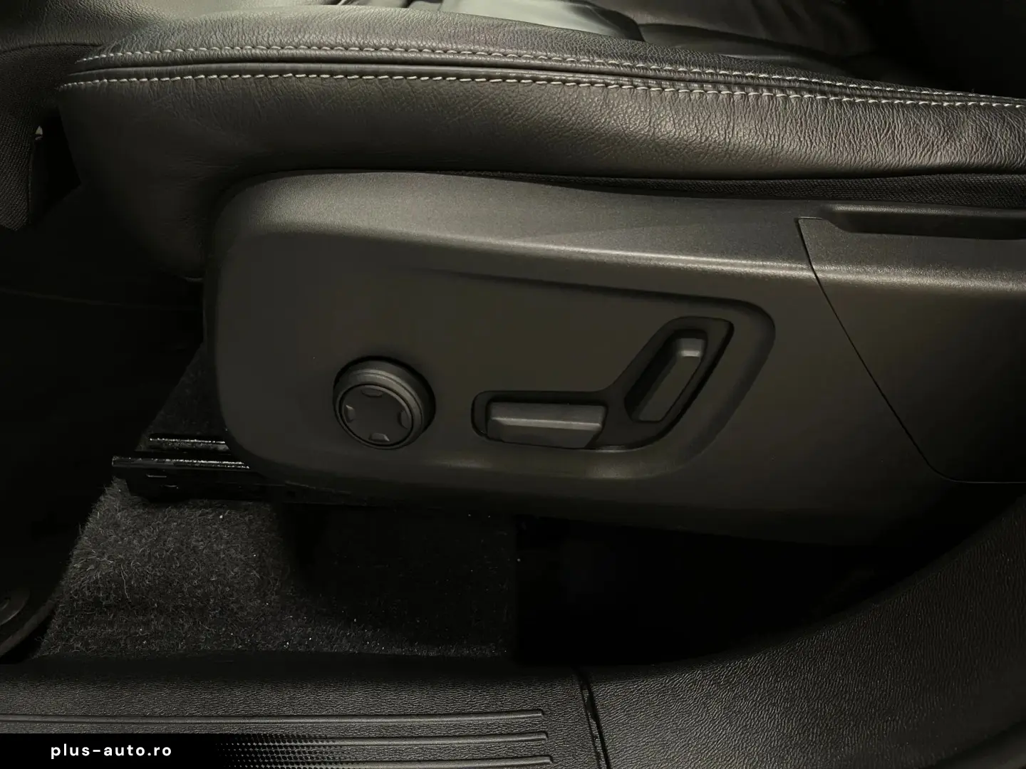 Volvo Xc-40