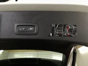 Volvo Xc-40
