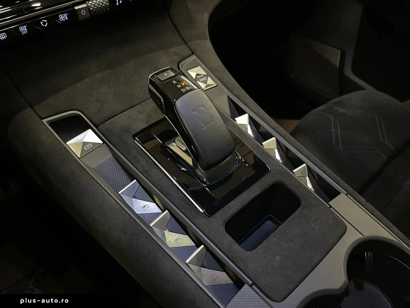 Ds-Automobiles Dsa-Ds7-Crossback