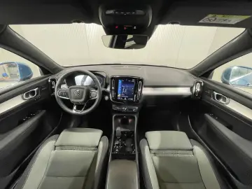 Volvo Xc-40
