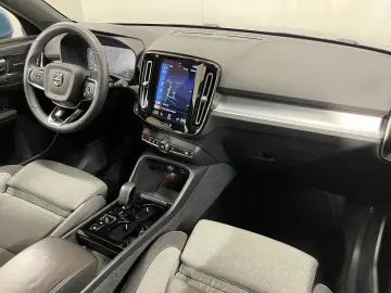 Volvo Xc-40