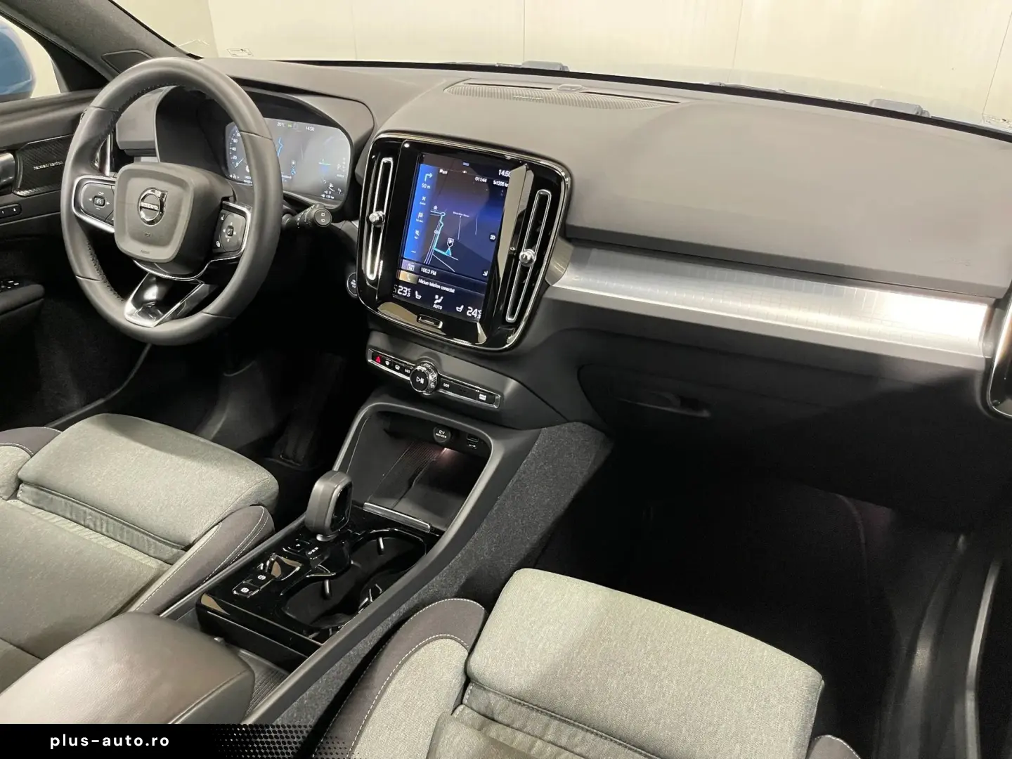 Volvo Xc-40