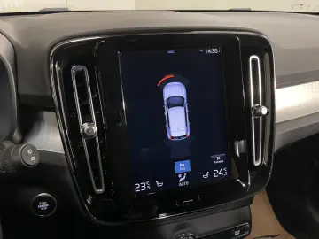 Volvo Xc-40