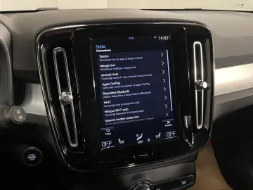 Volvo Xc-40