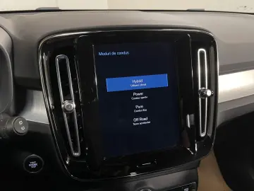 Volvo Xc-40