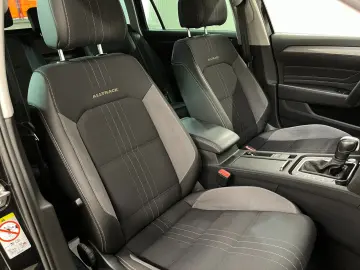 Volkswagen Passat-Alltrack