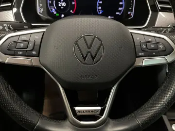 Volkswagen Passat-Alltrack