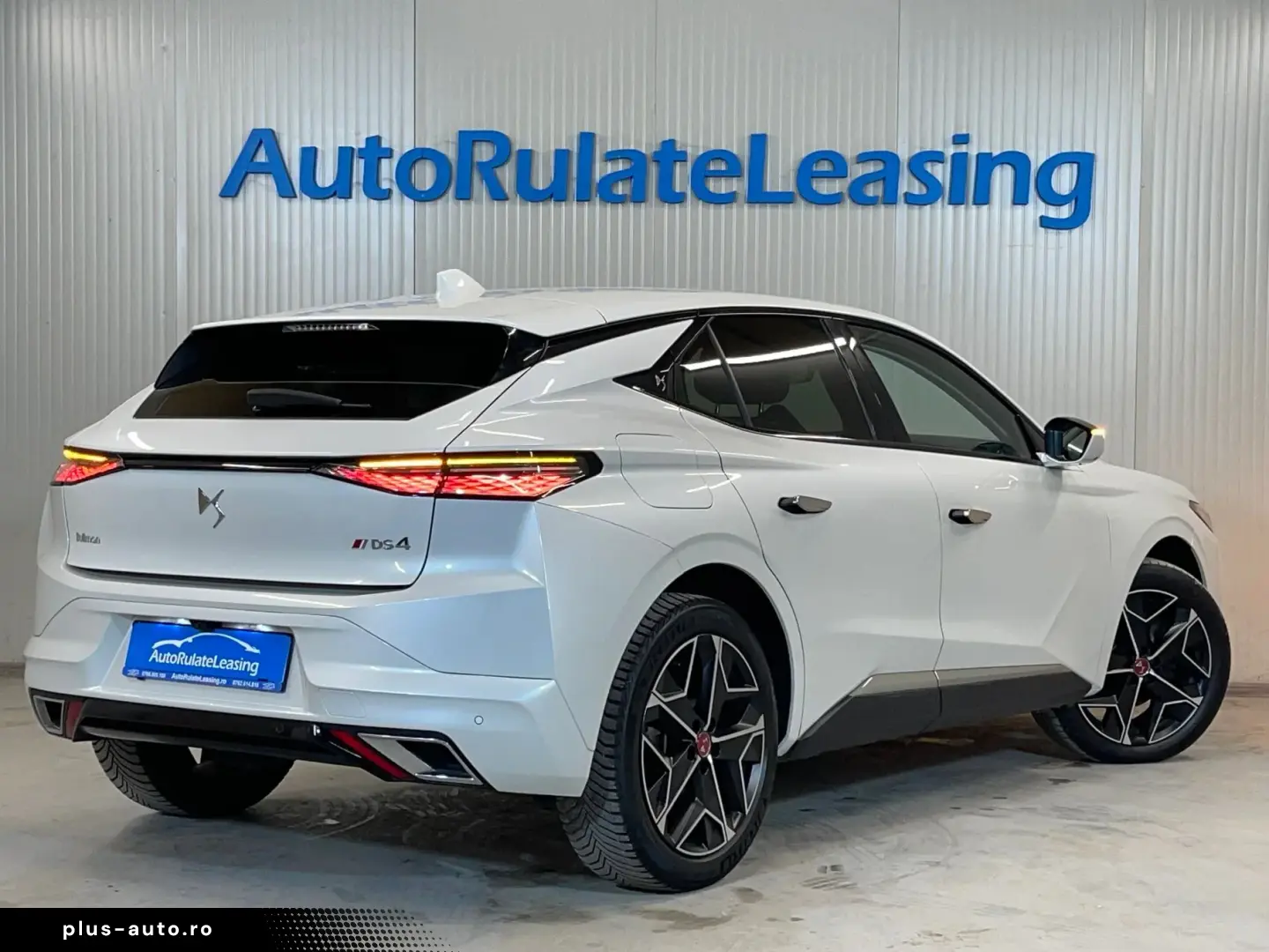 Ds-Automobiles Dsa-Ds4