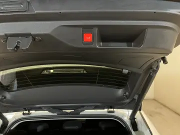 Ds-Automobiles Dsa-Ds4