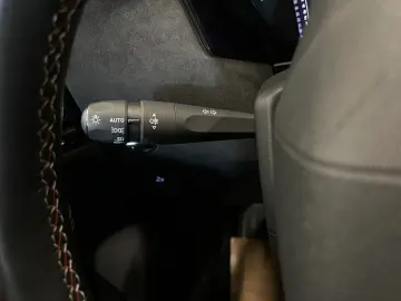 Ds-Automobiles Dsa-Ds4