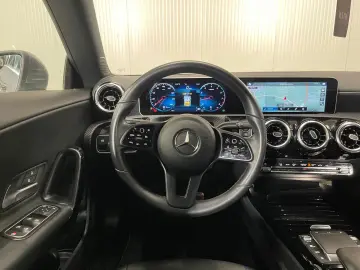 Mercedes-Benz Cla-200