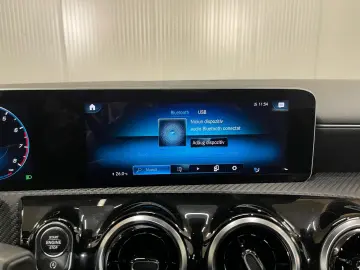 Mercedes-Benz Cla-200