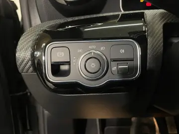 Mercedes-Benz Cla-200