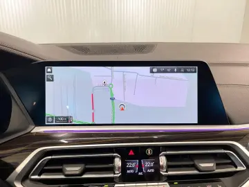 Bmw X-7