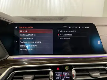 Bmw X-7