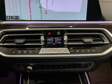 Bmw X-7