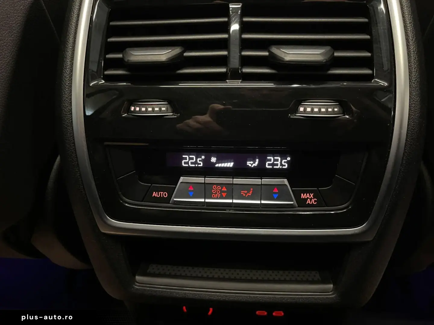 Bmw X-7