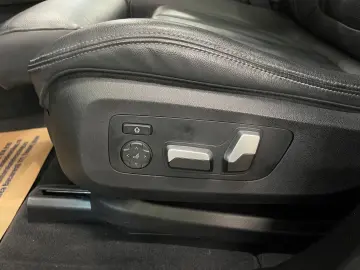 Bmw X-7