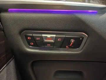 Bmw X-7