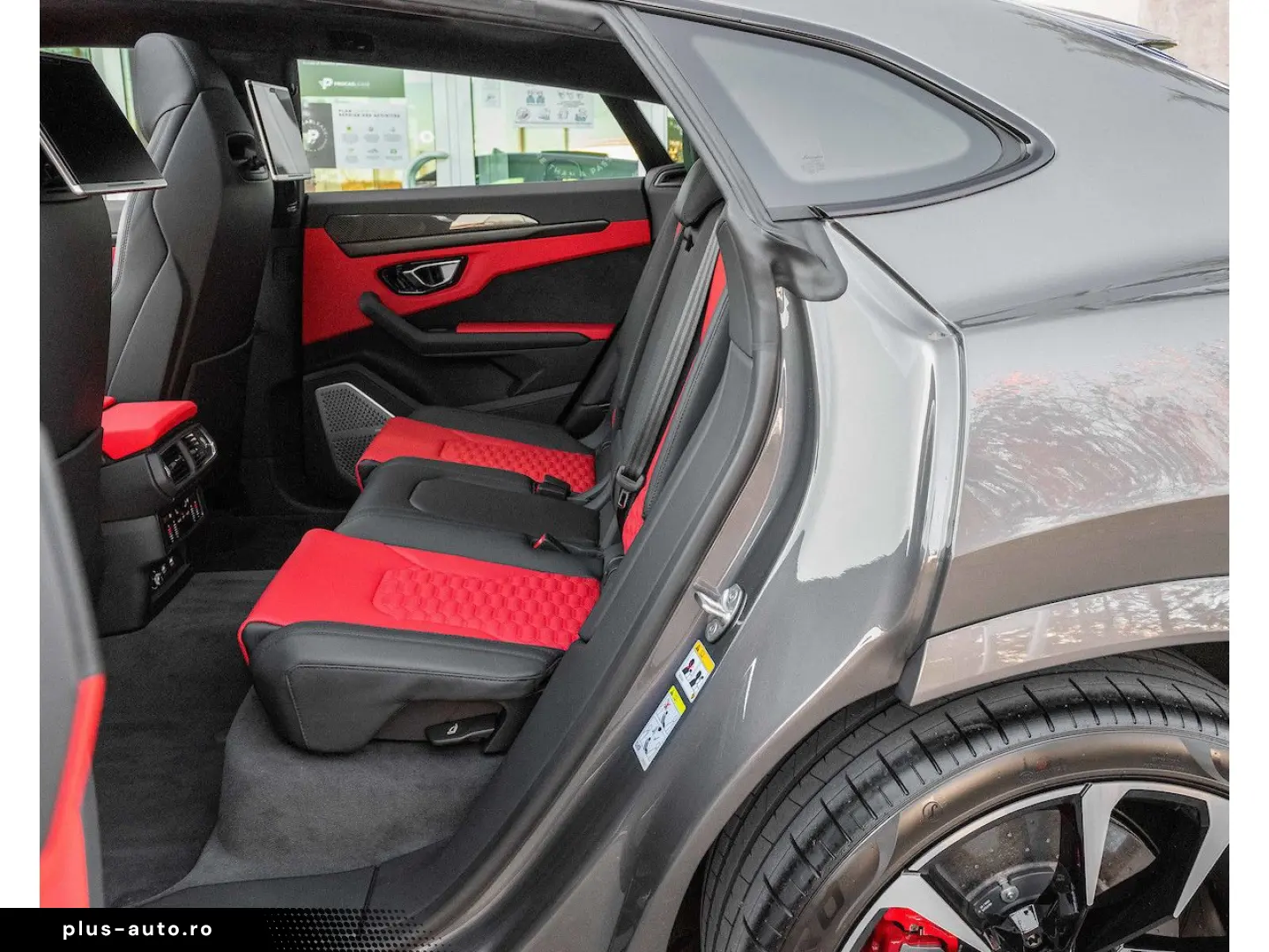 LAMBORGHINI Urus 4.0 V8 Auto. PANO 23 360  B&O HUD CARBON VO