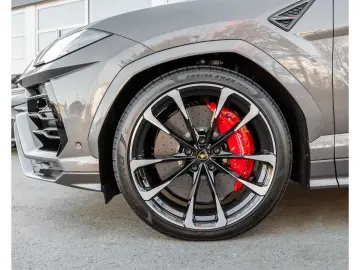 LAMBORGHINI Urus 4.0 V8 Auto. PANO 23 360  B&O HUD CARBON VO
