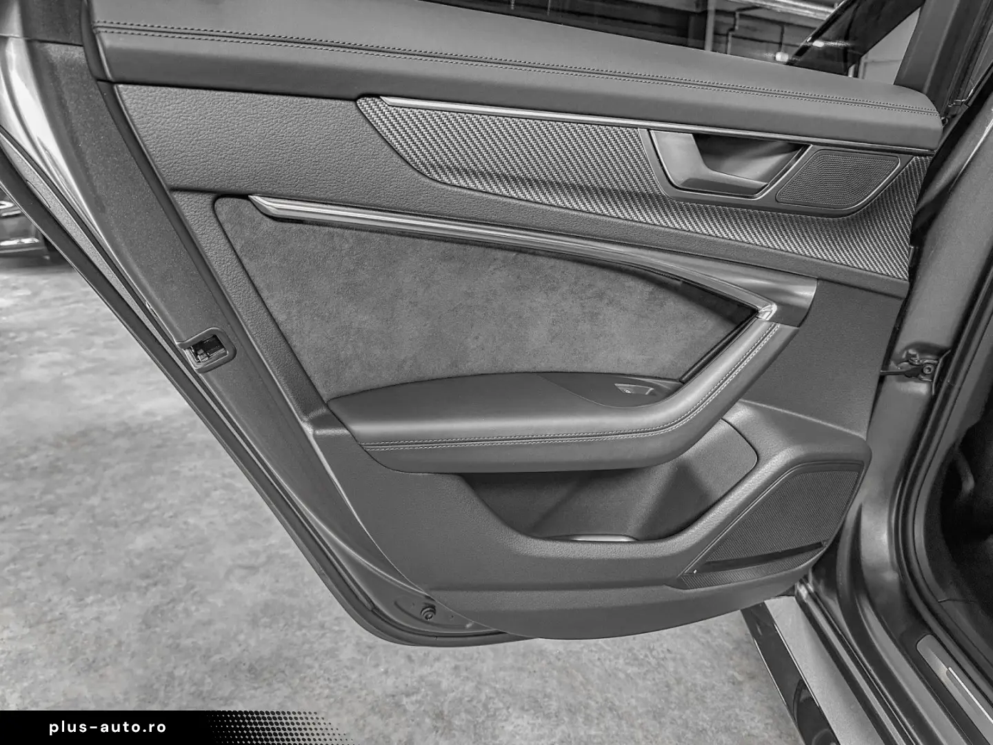 AUDI RS6 RS6 Avant PERFORMANCE 4.0 TFSI quattro 22 PA
