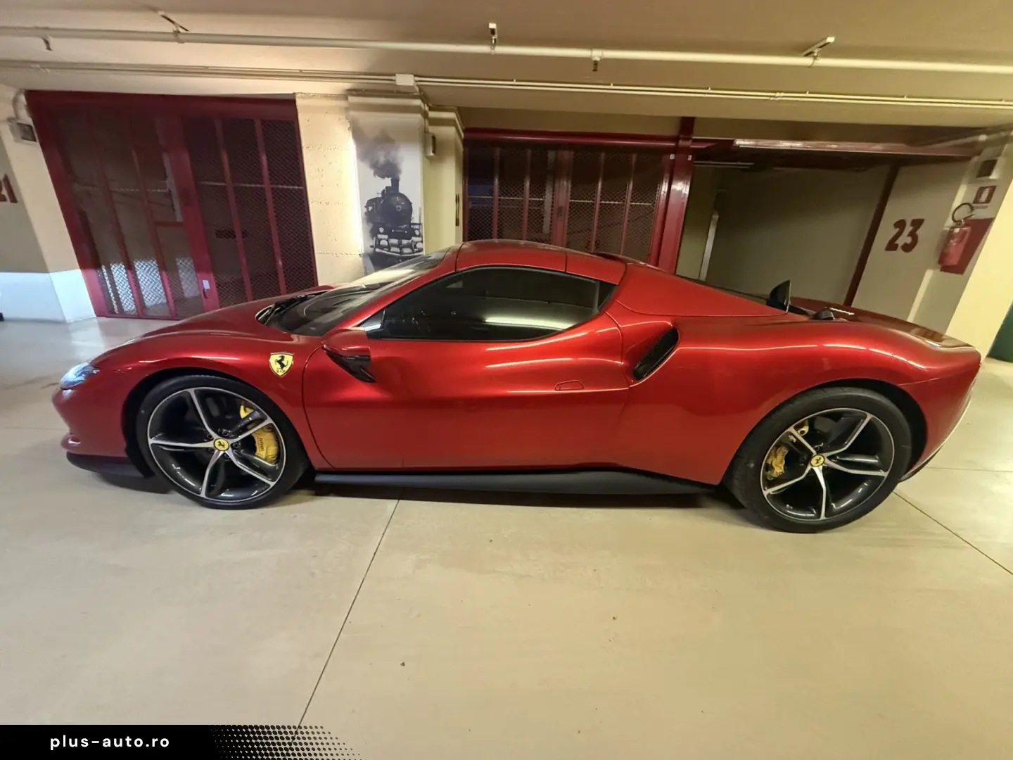 FERRARI 296 GTS GTS   ROSSO MAGMA   ADAS