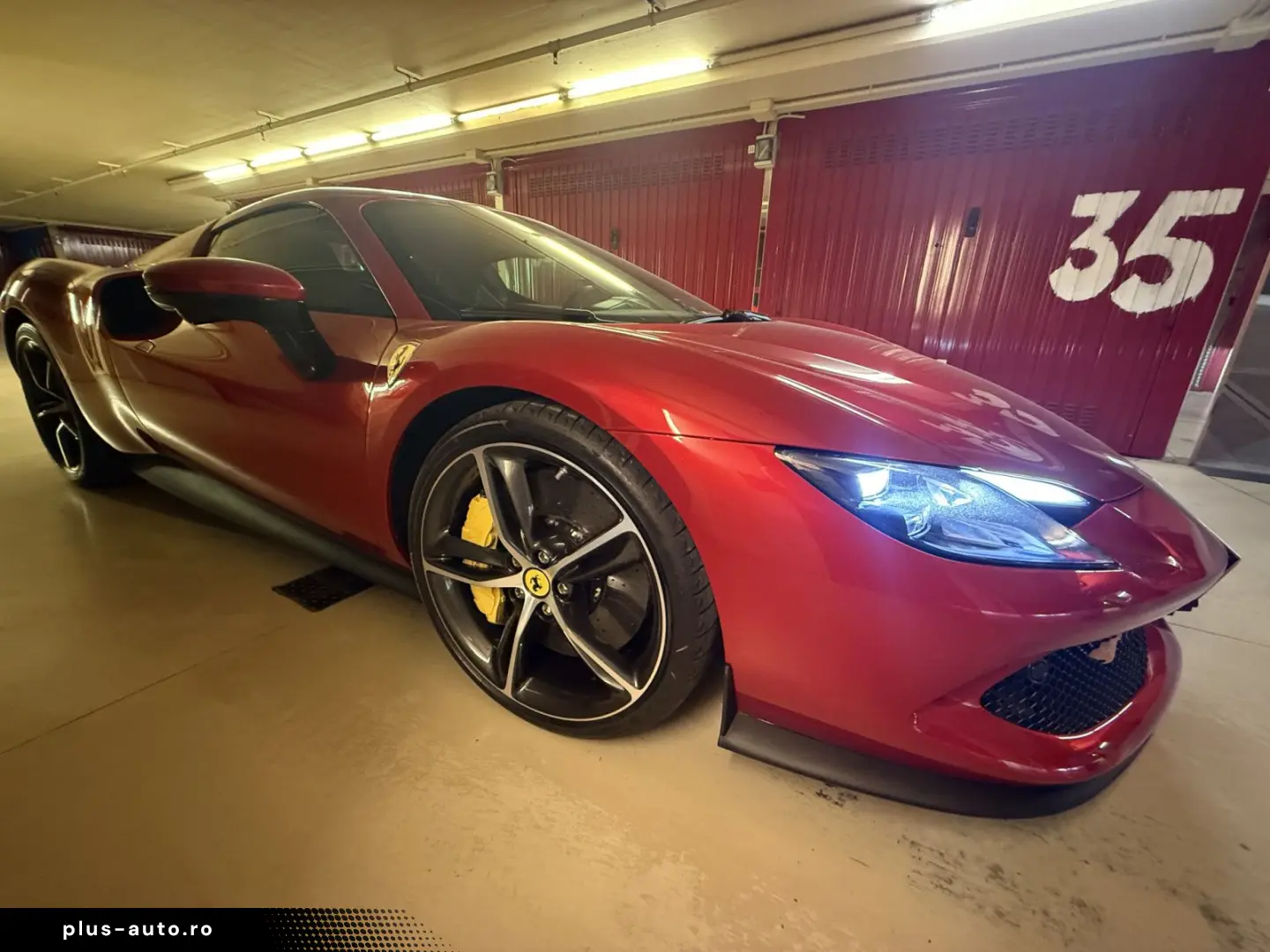FERRARI 296 GTS GTS   ROSSO MAGMA   ADAS