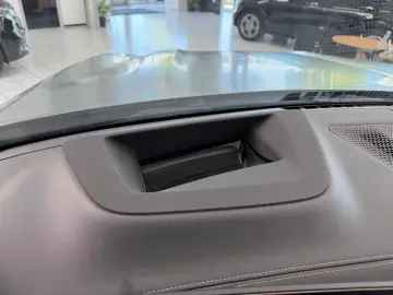 BMW X7 M60 i PANO-SKY B&W HUD KRISTALL 6-SITZ 360