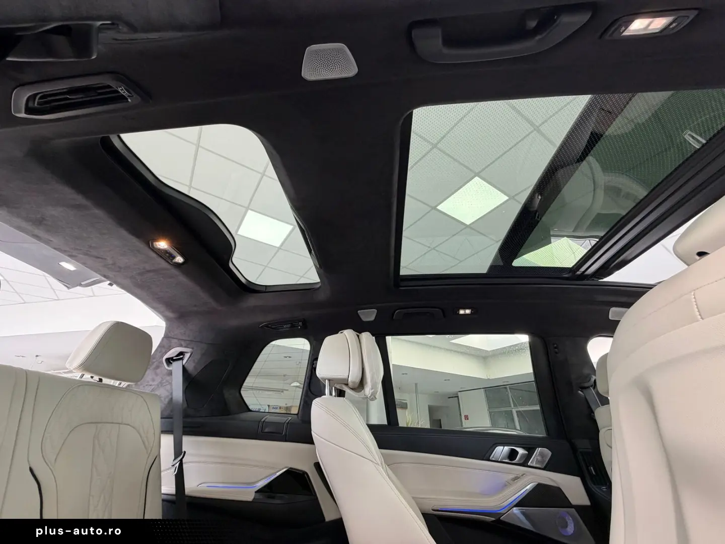 BMW X7 M60 i PANO-SKY B&W HUD KRISTALL 6-SITZ 360