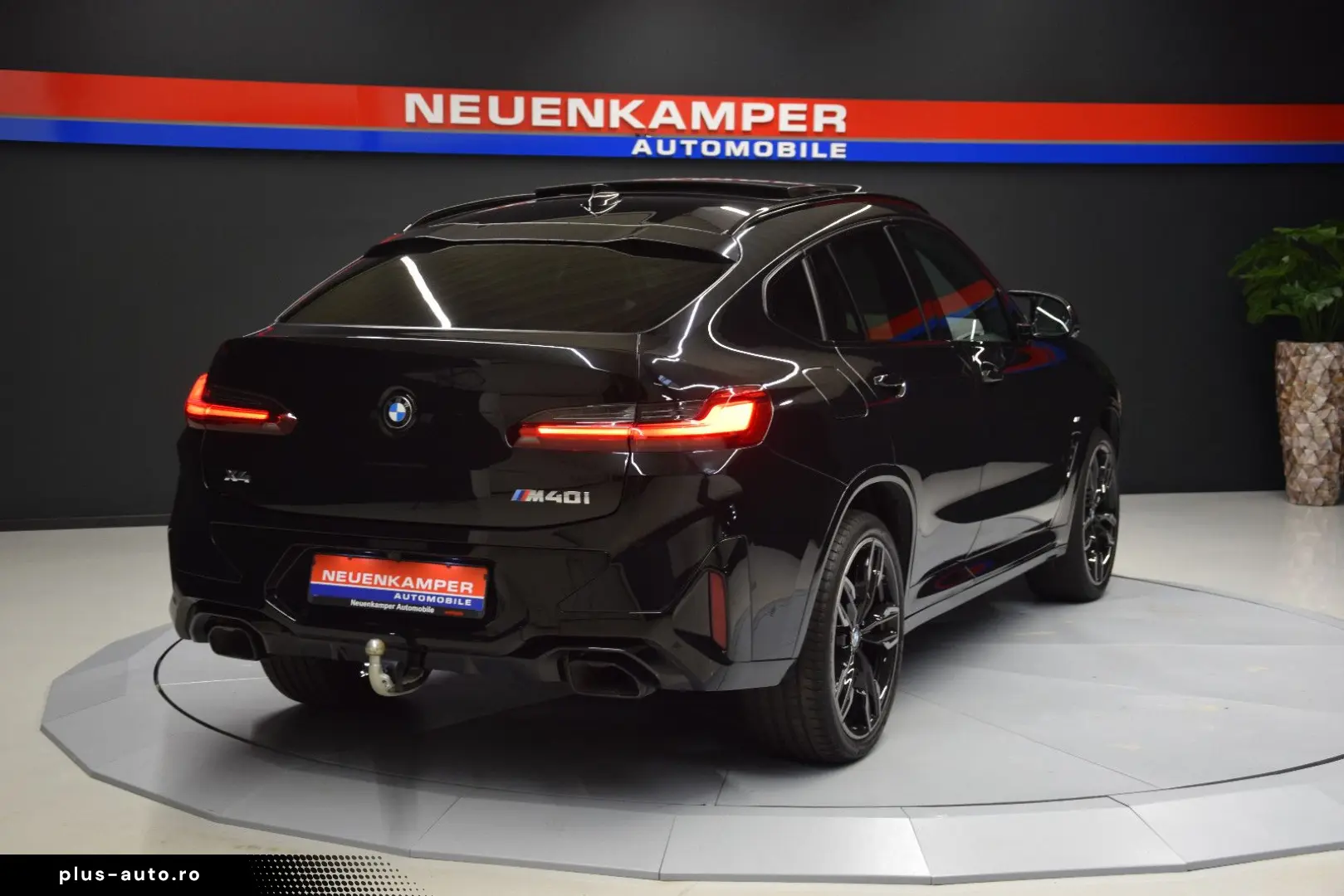 BMW X4 M40i xD Laser Pano ACC h k AHK 360  21 Memory