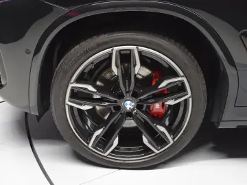 BMW X4 M40i xD Laser Pano ACC h k AHK 360  21 Memory