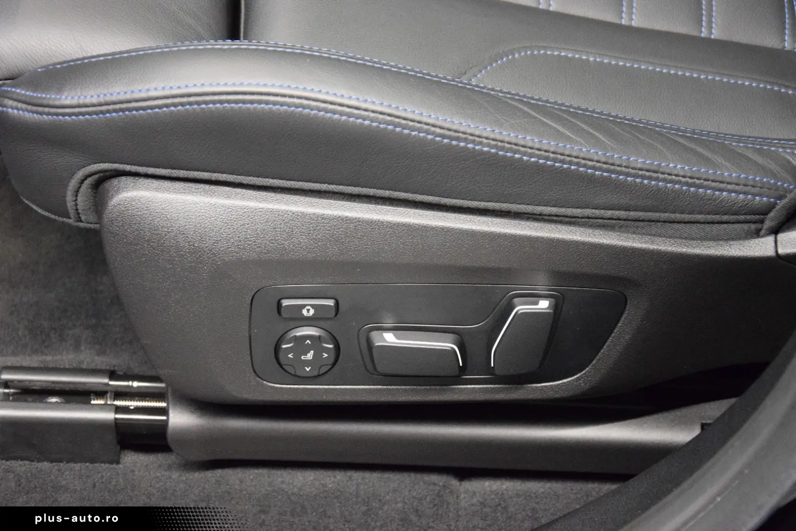 BMW X4 M40i xD Laser Pano ACC h k AHK 360  21 Memory