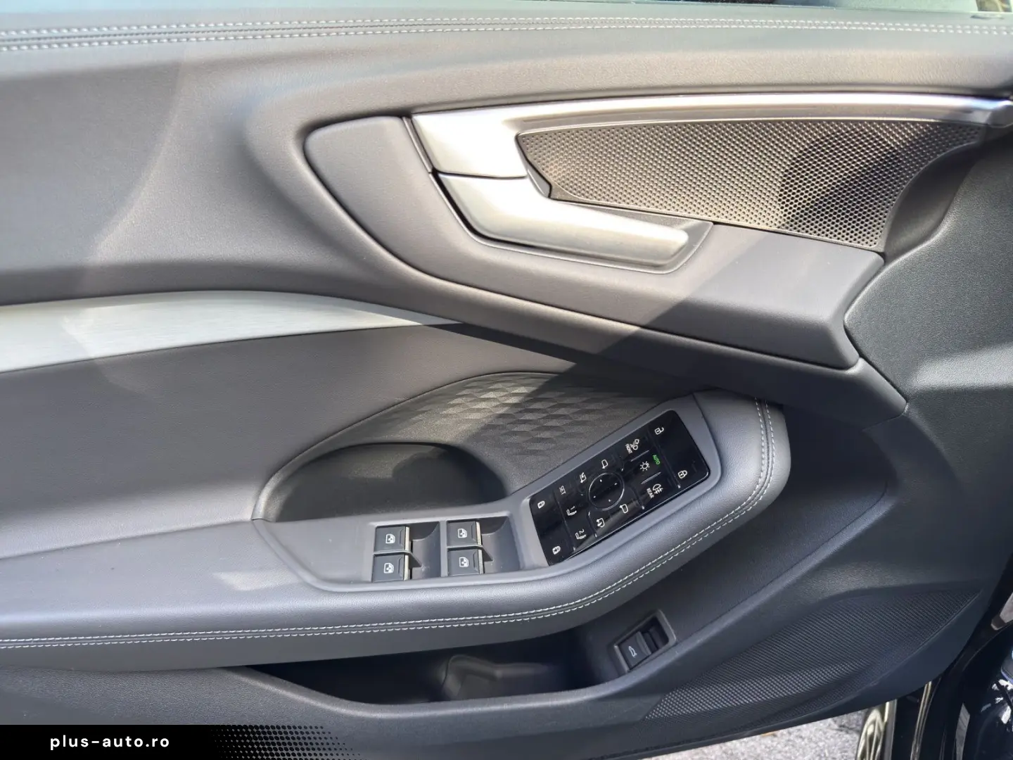 AUDI A5 Limousine TDI Q S LINE LEDER BuO MATRIX HuD