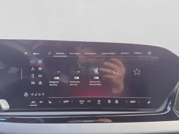 AUDI A5 Limousine TDI Q S LINE LEDER BuO MATRIX HuD