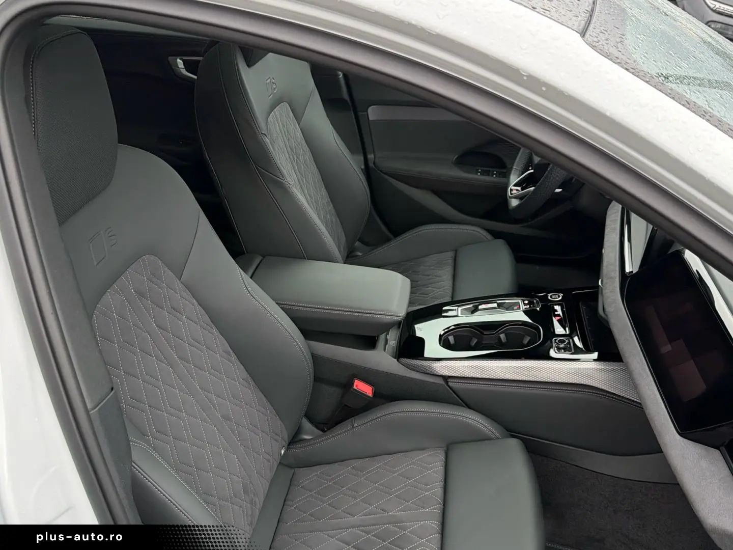 AUDI A5 e-hybrid 2.0 TFSIe quattro S tronic Matrix