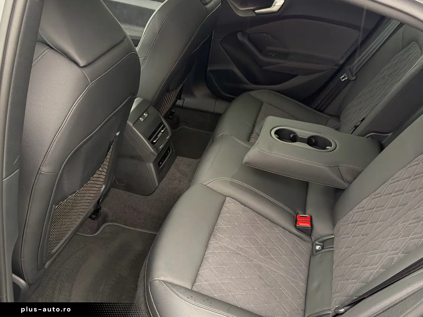 AUDI A5 e-hybrid 2.0 TFSIe quattro S tronic Matrix