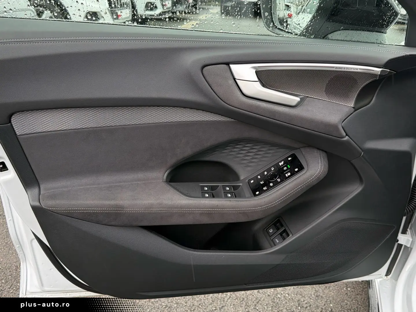 AUDI A5 e-hybrid 2.0 TFSIe quattro S tronic Matrix