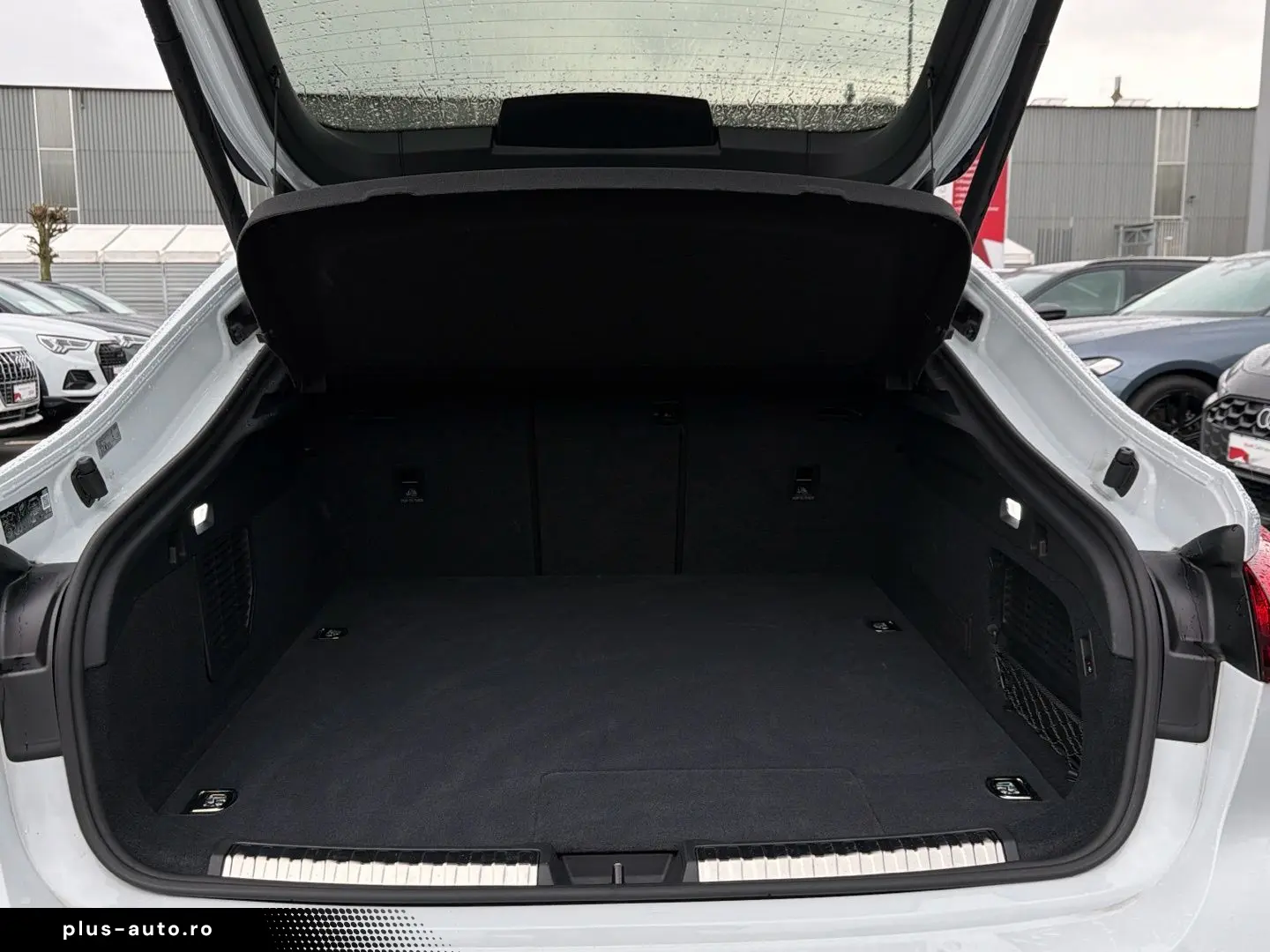 AUDI A5 e-hybrid 2.0 TFSIe quattro S tronic Matrix