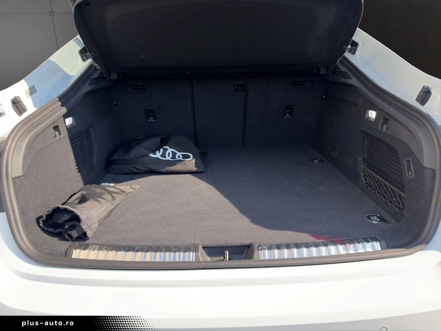 AUDI A5 Limousine e-hybrid q. 270 kW S line AHK Pano