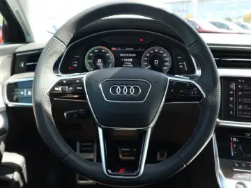 AUDI A6 Limousine S line 55 TFSI e quattro S tronic