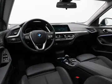 BMW 220d Gran Coupé SportLine Kamera DAB HiFi