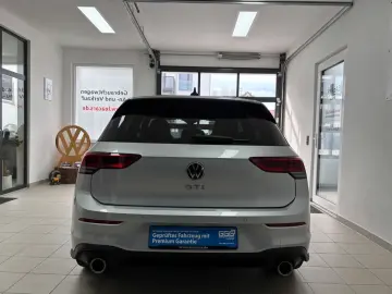 VW Golf 8 2.0TSI GTI 245PS Navi Led Kamera