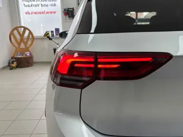 VW Golf 8 2.0TSI GTI 245PS Navi Led Kamera